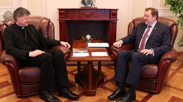 Беларусь и Ватикан подтвердили стремление к продолжению активного сотрудничества Беларусь и Ватикан подтвердили стремление к продолжению активного сотрудничества