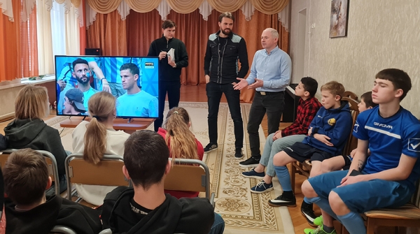 Да здравствует футбол! В честь чемпионата мира - 2022 Betera посетила воспитанников детского дома в Минске Да здравствует футбол! В честь чемпионата мира - 2022 Betera посетила воспитанников детского дома в Минске