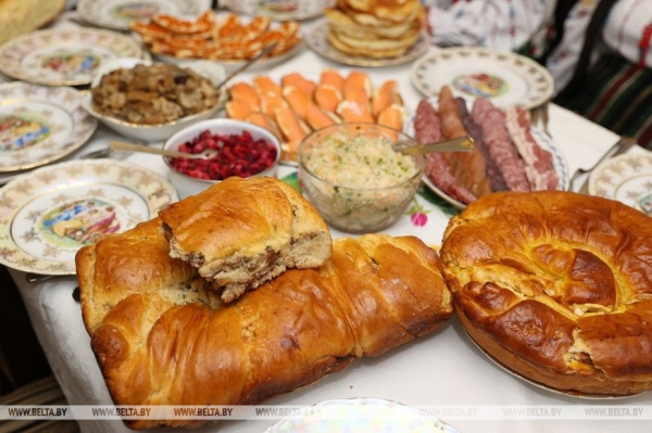 Получившая белорусский паспорт молдаванка: наш Президент в тяжелое время отстоял независимость страны Получившая белорусский паспорт молдаванка: наш Президент в тяжелое время отстоял независимость страны