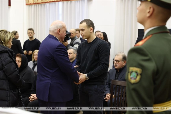 Церемония прощания с Владимиром Макеем (ОБНОВЛЯЕТСЯ) Церемония прощания с Владимиром Макеем (ОБНОВЛЯЕТСЯ)