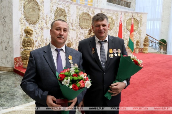 Лукашенко: благополучие государства и его продовольственная безопасность находятся в руках тружеников АПК Лукашенко: благополучие государства и его продовольственная безопасность находятся в руках тружеников АПК