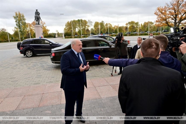 BELARUS - бренд Беларуси. Вспоминаем, как строился МТЗ и к чему привел визит Лукашенко в 1995 году BELARUS - бренд Беларуси. Вспоминаем, как строился МТЗ и к чему привел визит Лукашенко в 1995 году