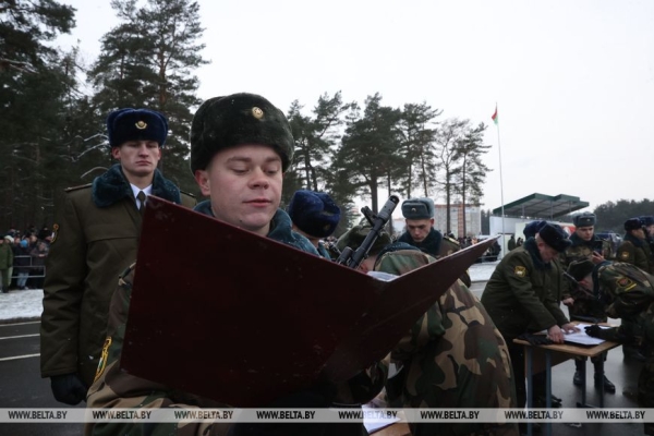 Хренин: сегодня в Вооруженные Силы приходят высокомотивированные ребята