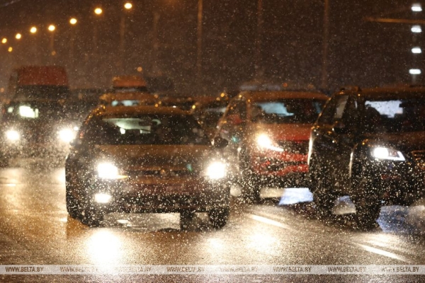 В Минске выпал первый снег В Минске выпал первый снег