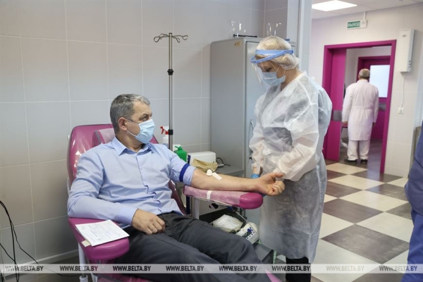 Администрация Президента присоединилась к акции по безвозмездному донорству к 90-летию службы крови