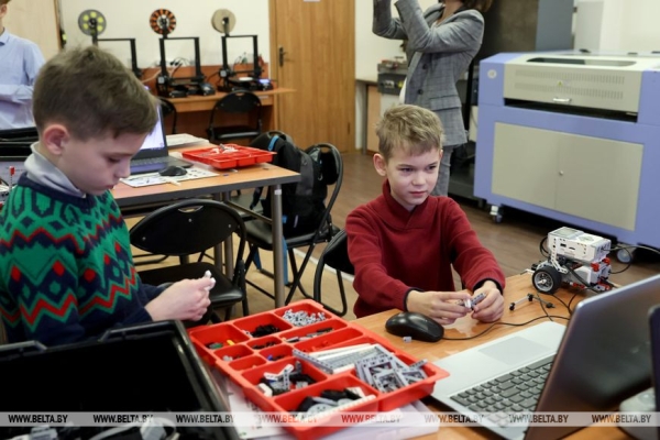 Кочанова - молодежи: у каждого должен быть свой стержень, преданность, любовь к своей стране