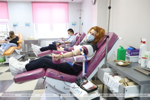 Администрация Президента присоединилась к акции по безвозмездному донорству к 90-летию службы крови