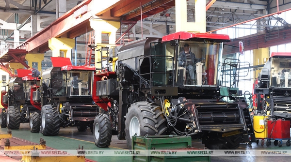 Заяц рассказал о росте товарооборота Беларуси и Калининградской области Заяц рассказал о росте товарооборота Беларуси и Калининградской области