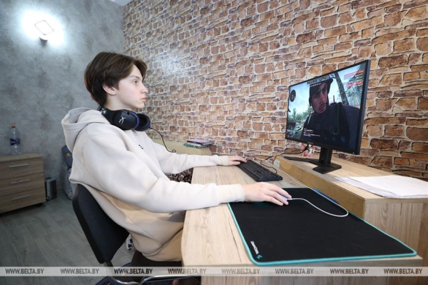 О том, как поспорили УКС и дольщики микрорайона Сокол. А Президент расставил точки над i О том, как поспорили УКС и дольщики микрорайона Сокол. А Президент расставил точки над i