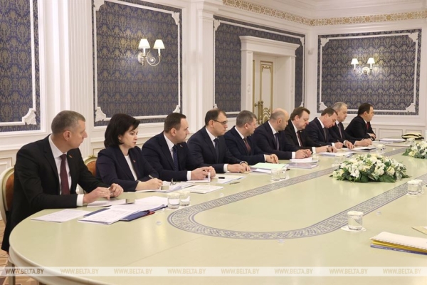 Вопросы стратегии. Лукашенко рассказал об отличии его предстоящих переговоров с Путиным от предыдущих Вопросы стратегии. Лукашенко рассказал об отличии его предстоящих переговоров с Путиным от предыдущих