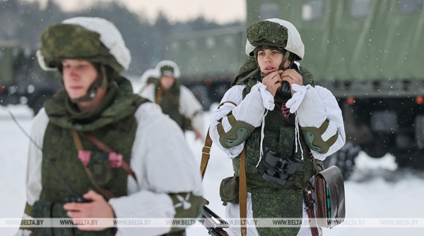"Снег, гололед, мороз". Вольфович рассказал, как белорусские военные справились с внезапной проверкой боеготовности