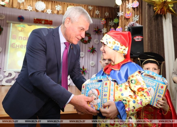 "На мгновение возвращаемся в свое детство". Андрейченко об участии в акции "Наши дети" "На мгновение возвращаемся в свое детство". Андрейченко об участии в акции "Наши дети"