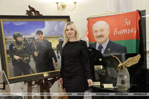 Гости Дворца Независимости разные, но эмоции всегда одни - восторг и восхищение Гости Дворца Независимости разные, но эмоции всегда одни - восторг и восхищение