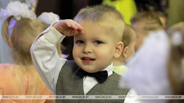 Вы знали, что акции "Наши дети" и президентской елке уже почти 30 лет? Вспоминаем историю этой новогодней традиции Вы знали, что акции "Наши дети" и президентской елке уже почти 30 лет? Вспоминаем историю этой новогодней традиции