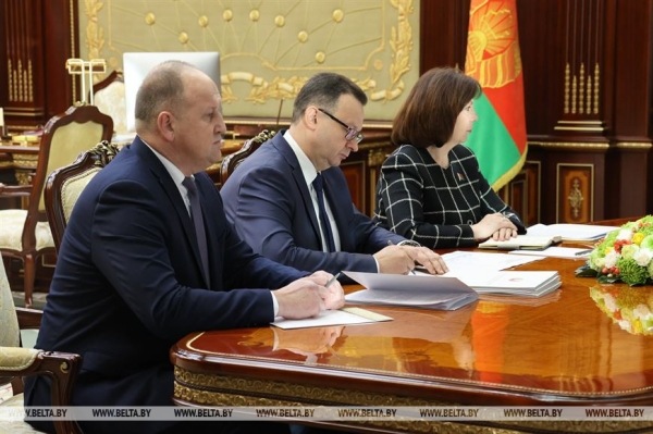 "Государство для народа, ну так народ надо лечить!" Лукашенко доклад Пиневича разбавил большой ложкой дегтя