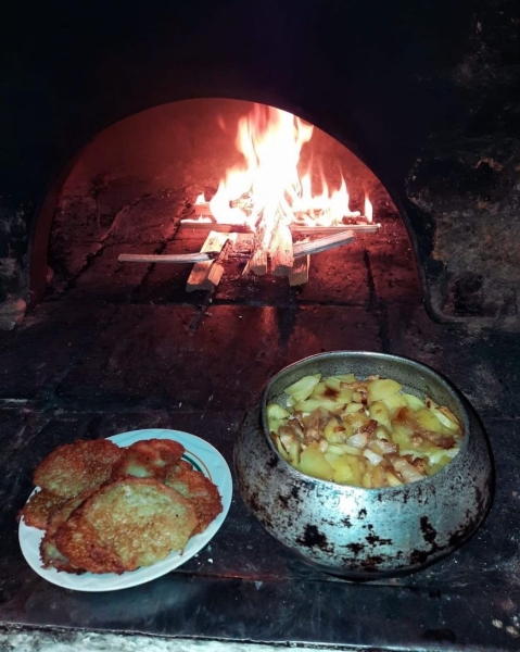 Как сделать букет роз из картошки? Победитель конкурса #Бульбапервого журналист БЕЛТА Владимир Матвеев поделился рецептом блюда