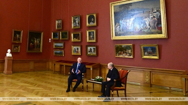 "Не только чай пьем". Лукашенко заявил о согласовании с Путиным многих вопросов "Не только чай пьем". Лукашенко заявил о согласовании с Путиным многих вопросов