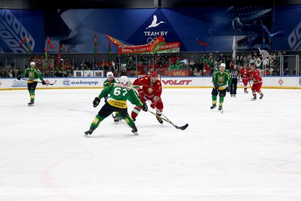 Хоккейная команда Президента Беларуси выиграла в матче любительского турнира Хоккейная команда Президента Беларуси выиграла в матче любительского турнира