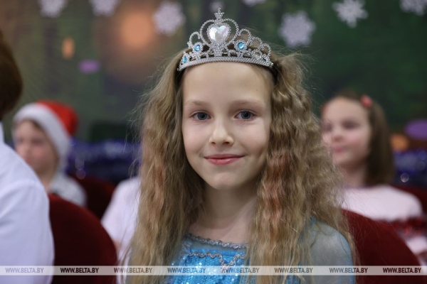 Головченко: акция "Наши дети" - хорошая новогодняя традиция