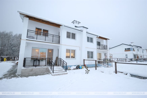 О том, как поспорили УКС и дольщики микрорайона Сокол. А Президент расставил точки над i О том, как поспорили УКС и дольщики микрорайона Сокол. А Президент расставил точки над i