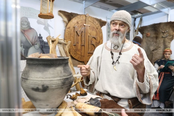 Маркевич: только народ, знающий свою историю, имеет право на существование Маркевич: только народ, знающий свою историю, имеет право на существование