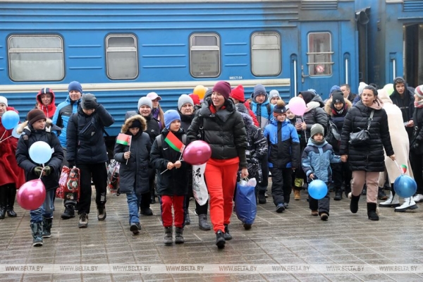 Отдохнуть и получить позитивные эмоции: дети Донбасса приехали на оздоровление в Беларусь