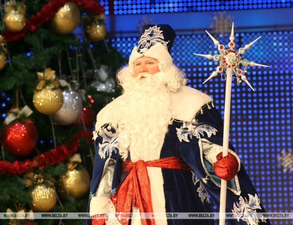 Вы знали, что акции "Наши дети" и президентской елке уже почти 30 лет? Вспоминаем историю этой новогодней традиции Вы знали, что акции "Наши дети" и президентской елке уже почти 30 лет? Вспоминаем историю этой новогодней традиции