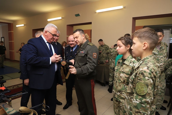 Карпенко: воспитание подрастающего поколения - важная государственная и общественная задача