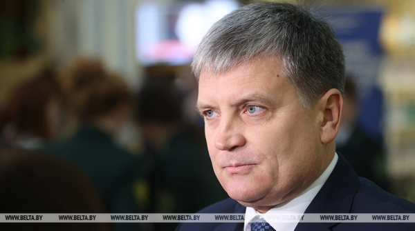 Луцкий: отраслевые ведомства и местная власть должны работать как единый механизм Луцкий: отраслевые ведомства и местная власть должны работать как единый механизм