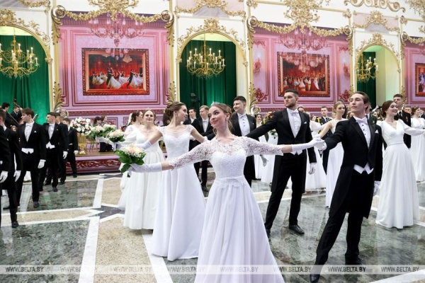 Лукашенко: лучшие традиции наших предков живут в каждом новом поколении белорусов