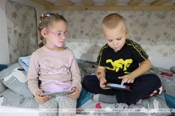 О том, как поспорили УКС и дольщики микрорайона Сокол. А Президент расставил точки над i О том, как поспорили УКС и дольщики микрорайона Сокол. А Президент расставил точки над i