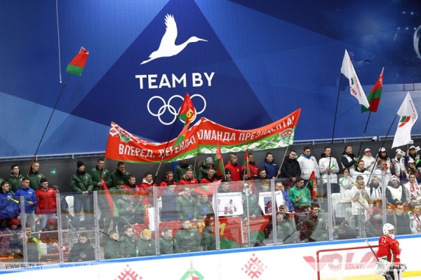 Хоккейная команда Президента Беларуси одержала третью победу в играх любительского турнира Хоккейная команда Президента Беларуси одержала третью победу в играх любительского турнира