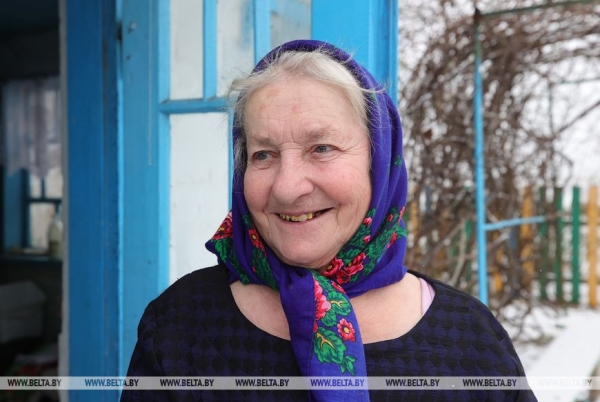 Коза, медведь и рождественская звезда. Как колядуют в Щучинском районе