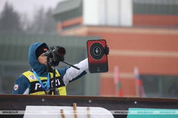 Белорусский биатлонист Дмитрий Лазовский стал вторым в гонке преследования на этапе Кубка Содружества в Раубичах