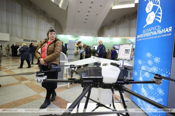 Гусаков о выставке "Беларусь интеллектуальная": общество должно знать, чем живет наука и каковы результаты Гусаков о выставке "Беларусь интеллектуальная": общество должно знать, чем живет наука и каковы результаты