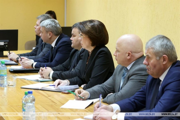 Сергеенко о задачах управленцев: власть должна честно и откровенно решать вопросы людей