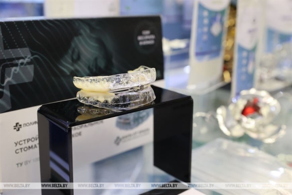 Электрокары, ноутбуки, лекарства от рака. Чем удивила "Беларусь интеллектуальная"