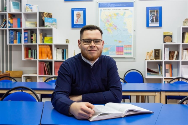 "Испытывая радость, люди делятся ею с другими". Молодой священник о Рождестве, служении и церкви