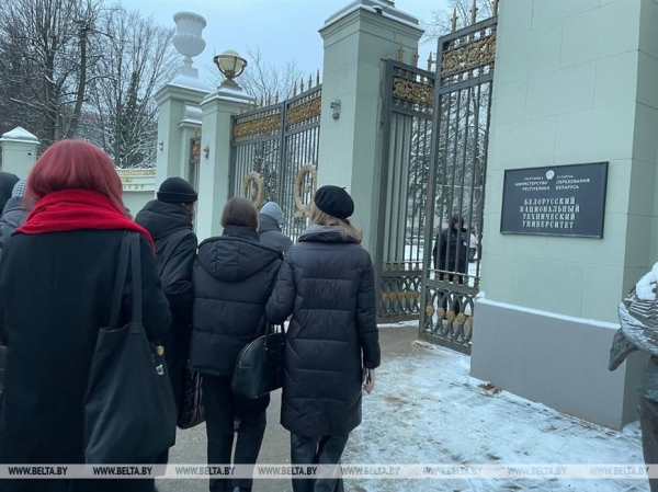 "Как я сдавала репетиционный ЦЭ: вкусные кексы и понятные задания". Заметки ученицы 11-го класса "Как я сдавала репетиционный ЦЭ: вкусные кексы и понятные задания". Заметки ученицы 11-го класса