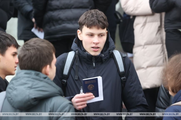 ФОТОФАКТ: Репетиционный централизованный экзамен впервые прошел в Беларуси. Подробности