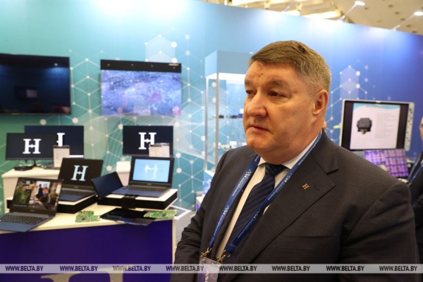 Электрокары, ноутбуки, лекарства от рака. Чем удивила "Беларусь интеллектуальная"