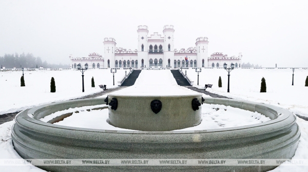 Лукашенко в кадре и за кадром: какой он? Ветеран пула Первого о работе рядом с Президентом