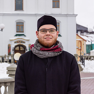 "Испытывая радость, люди делятся ею с другими". Молодой священник о Рождестве, служении и церкви