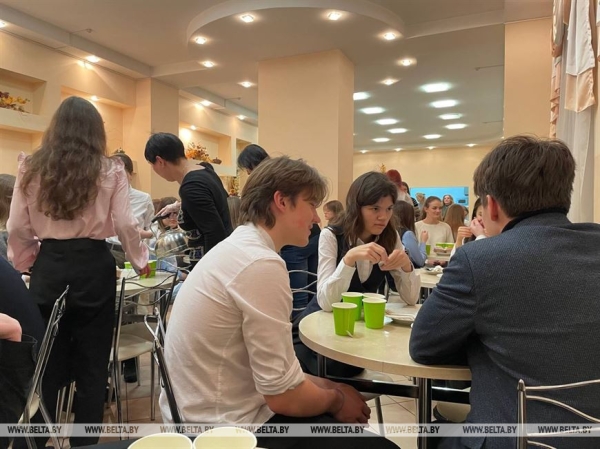 "Как я сдавала репетиционный ЦЭ: вкусные кексы и понятные задания". Заметки ученицы 11-го класса "Как я сдавала репетиционный ЦЭ: вкусные кексы и понятные задания". Заметки ученицы 11-го класса