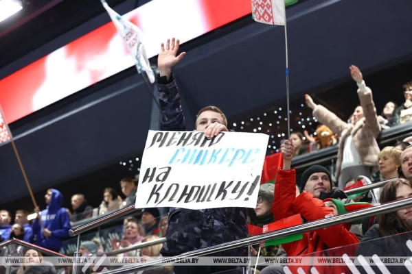 Хоккейная команда Президента Беларуси одержала третью победу в играх любительского турнира Хоккейная команда Президента Беларуси одержала третью победу в играх любительского турнира