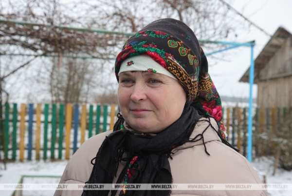 Коза, медведь и рождественская звезда. Как колядуют в Щучинском районе