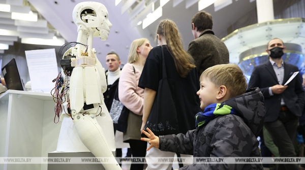 Сергеенко: выставка "Беларусь интеллектуальная" впечатляет разнообразием