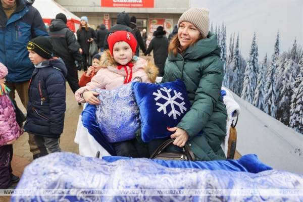 Кочанова прислала приветствие гостям и участникам областного фестиваля-ярмарки "Берестейские сани" Кочанова прислала приветствие гостям и участникам областного фестиваля-ярмарки "Берестейские сани"
