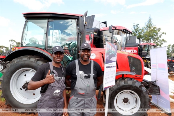 Президент Зимбабве: мы смогли благодаря Беларуси раз и навсегда решить вопрос продовольственной безопасности страны