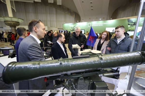 ФОТОФАКТ: Второй день работы выставки "Беларусь интеллектуальная"